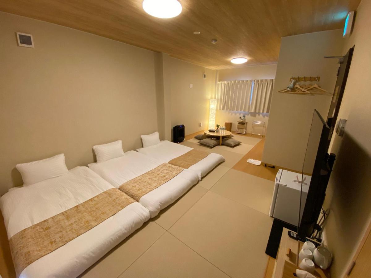 Ajito Hostel & Cafebar شينغو المظهر الخارجي الصورة